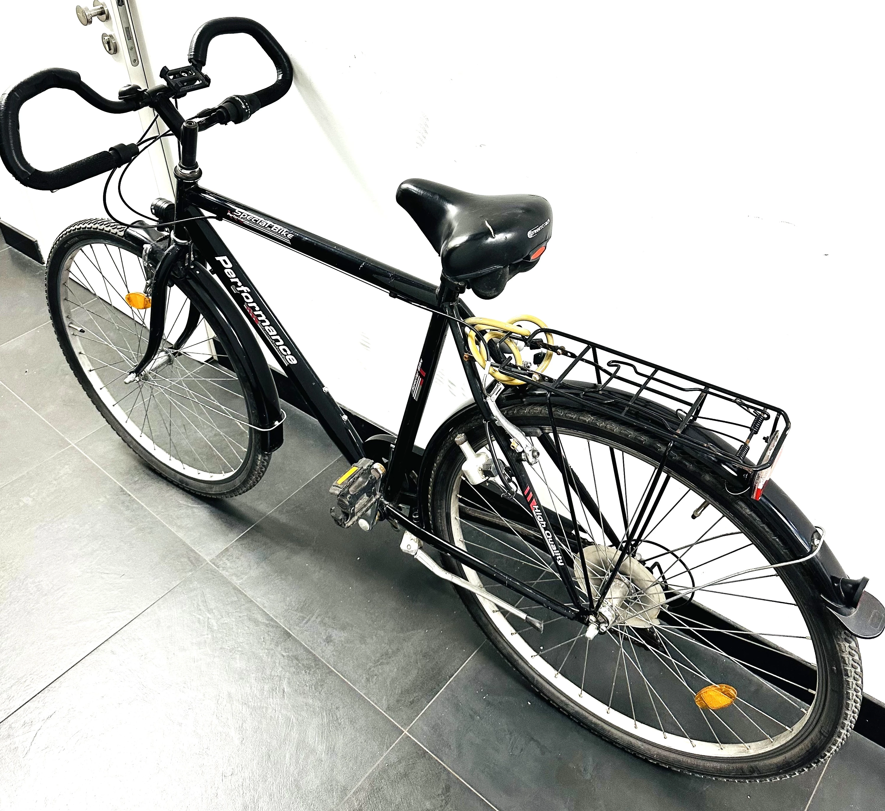 rower-trekkingowy-performance-special-bike-stan-uzywany