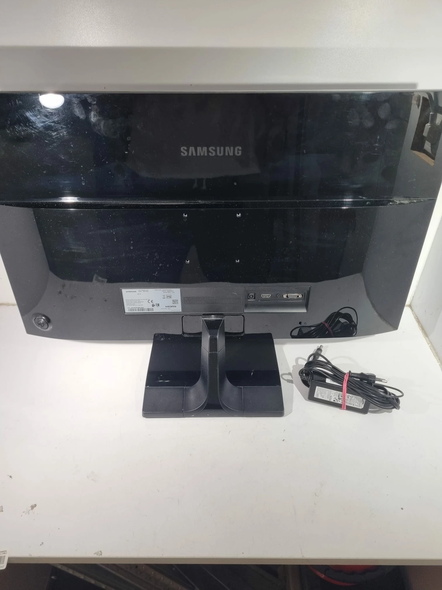 monitor-samsung-s27e330-kod-producenta-ls27e330hzxen