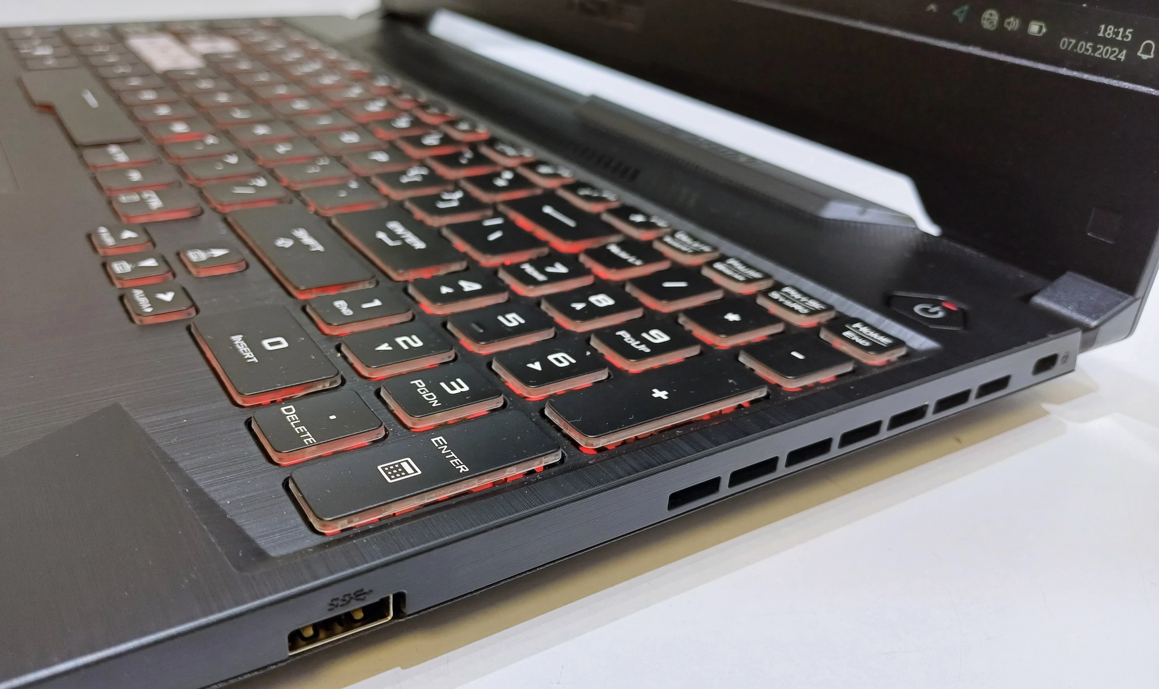 laptop-asus-tuf-gaming-f15-i5-11th-16gb-512gb-rtx-3050-win-11-pojemnosc-dysku-512