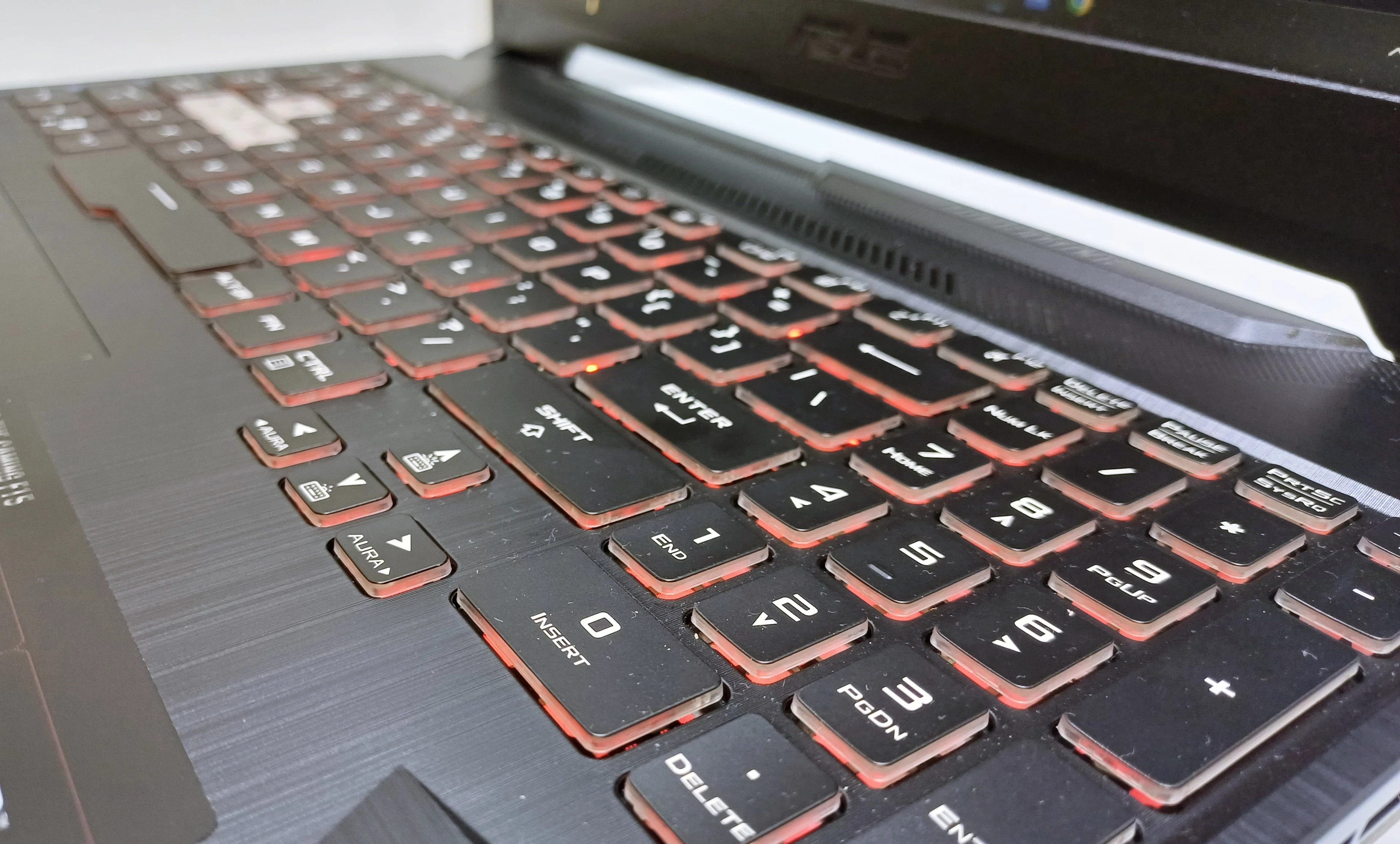 laptop-asus-tuf-gaming-f15-i5-11th-16gb-512gb-rtx-3050-win-11-typ-dysku-twardego-ssd