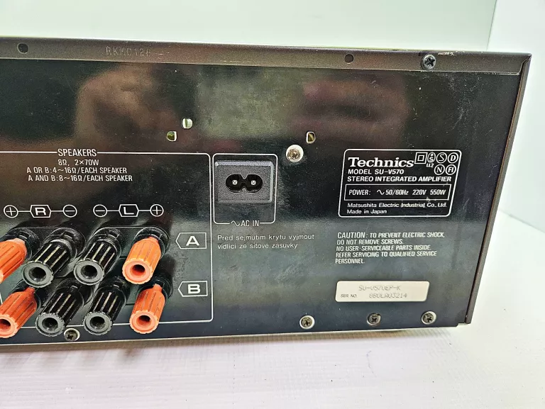 WZMACNIACZ TECHNICS SU-V570 PXS + ZASILACZ