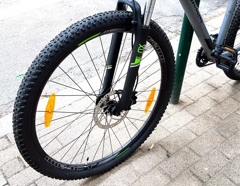 ROWER GÓRSKI MTB GENESIS 2024 IMPACT PRO 8 29 CALI PARAGON CZERWIEC 2024