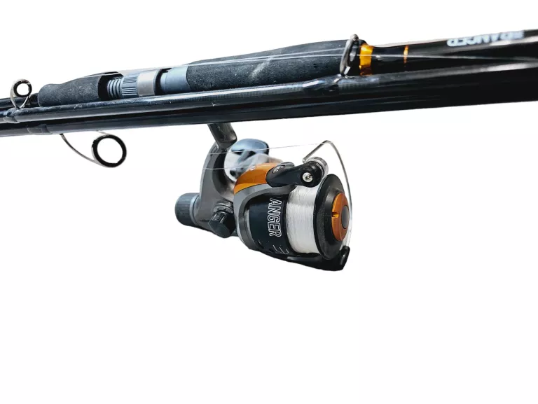WĘDKA 3 CZĘŚCIOWA MAX RANGER 2,4M + KOŁOWROTEK MAX RANGER 4000