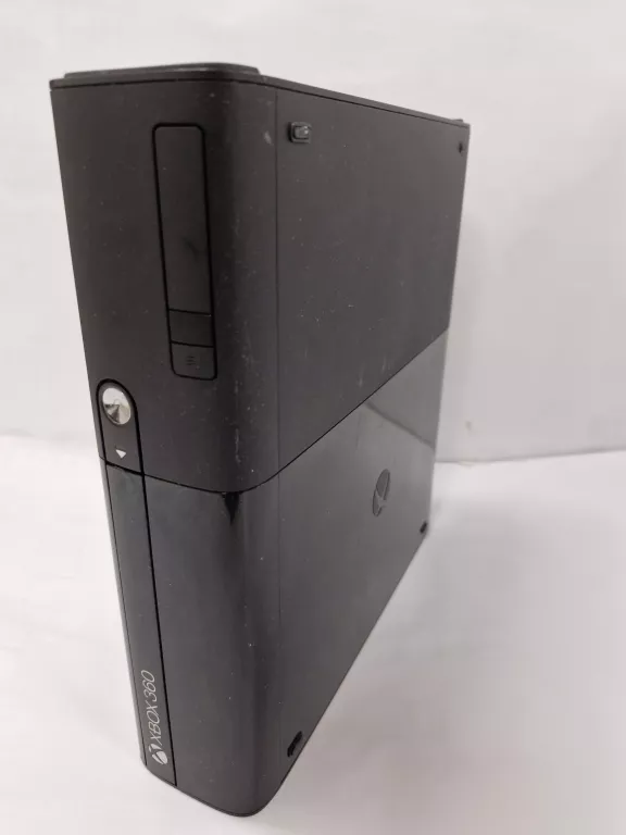 KONSOLA XBOX 360 - DYSK 320GB