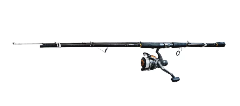 WĘDKA 3 CZĘŚCIOWA MAX RANGER 2,4M + KOŁOWROTEK MAX RANGER 4000