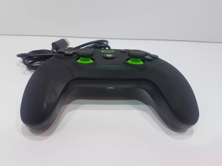 PAD ESPERANZA VANQUISHER (EGG110K) PRZEWODOWY DO PS3 I PC