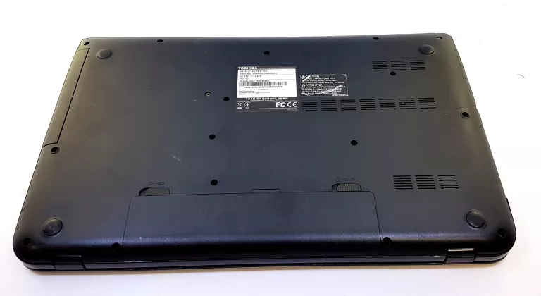 LAPTOP TOSHIBA L70 I5-4210U 17,3" 6GB 1000 GB HDD W10