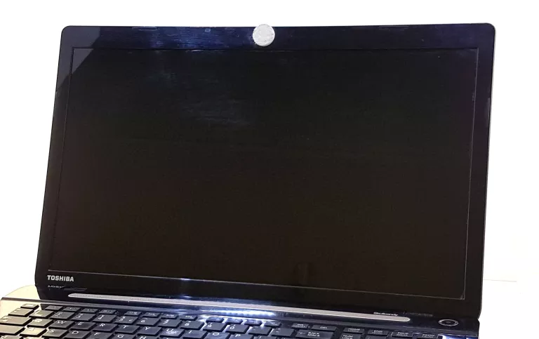 LAPTOP TOSHIBA L70 I5-4210U 17,3" 6GB 1000 GB HDD W10
