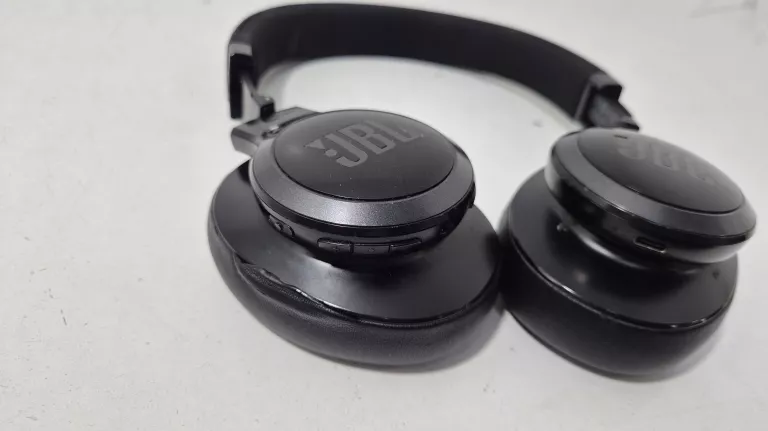 SŁUCHAWKI JBL 660NC