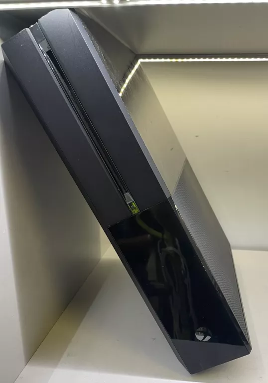 KONSOLA XBOX ONE + GRY BEZ PADA