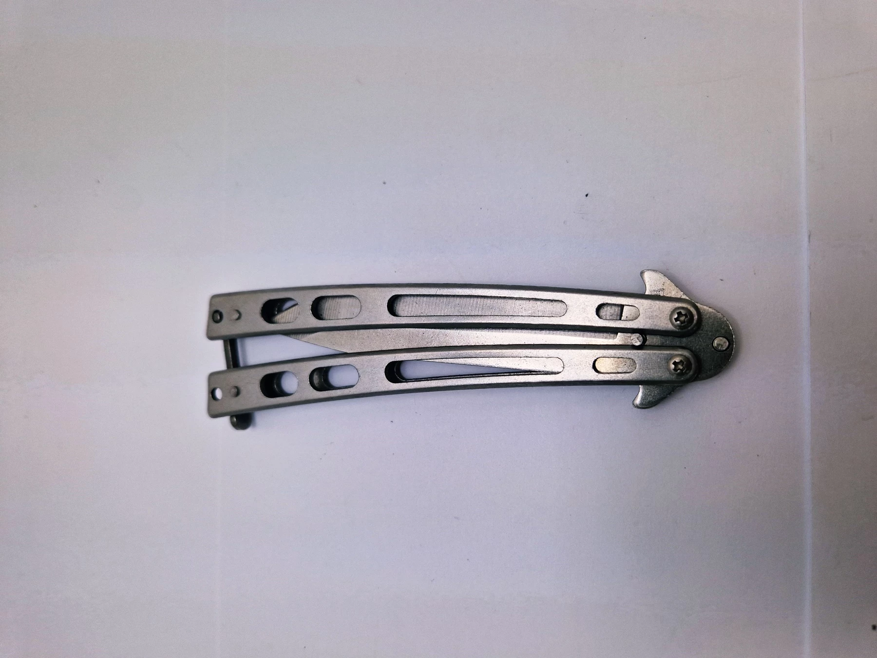 noz-motylek-n465c-rynek-7-grodkow