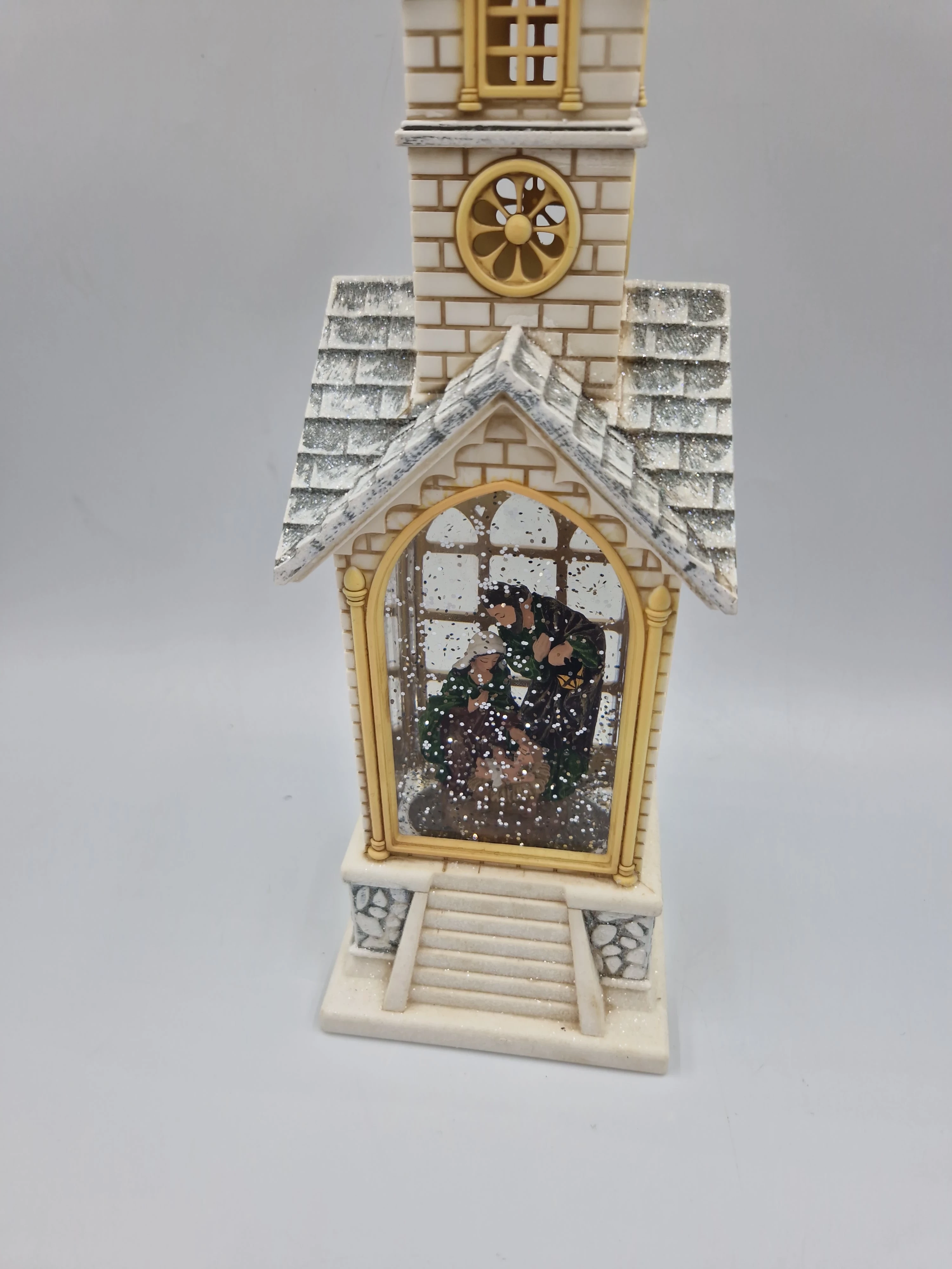 szopka-bozonarodzeniowa-led-swiecaca-grajaca-kolede-efekt-sniegu-stan-uzywany