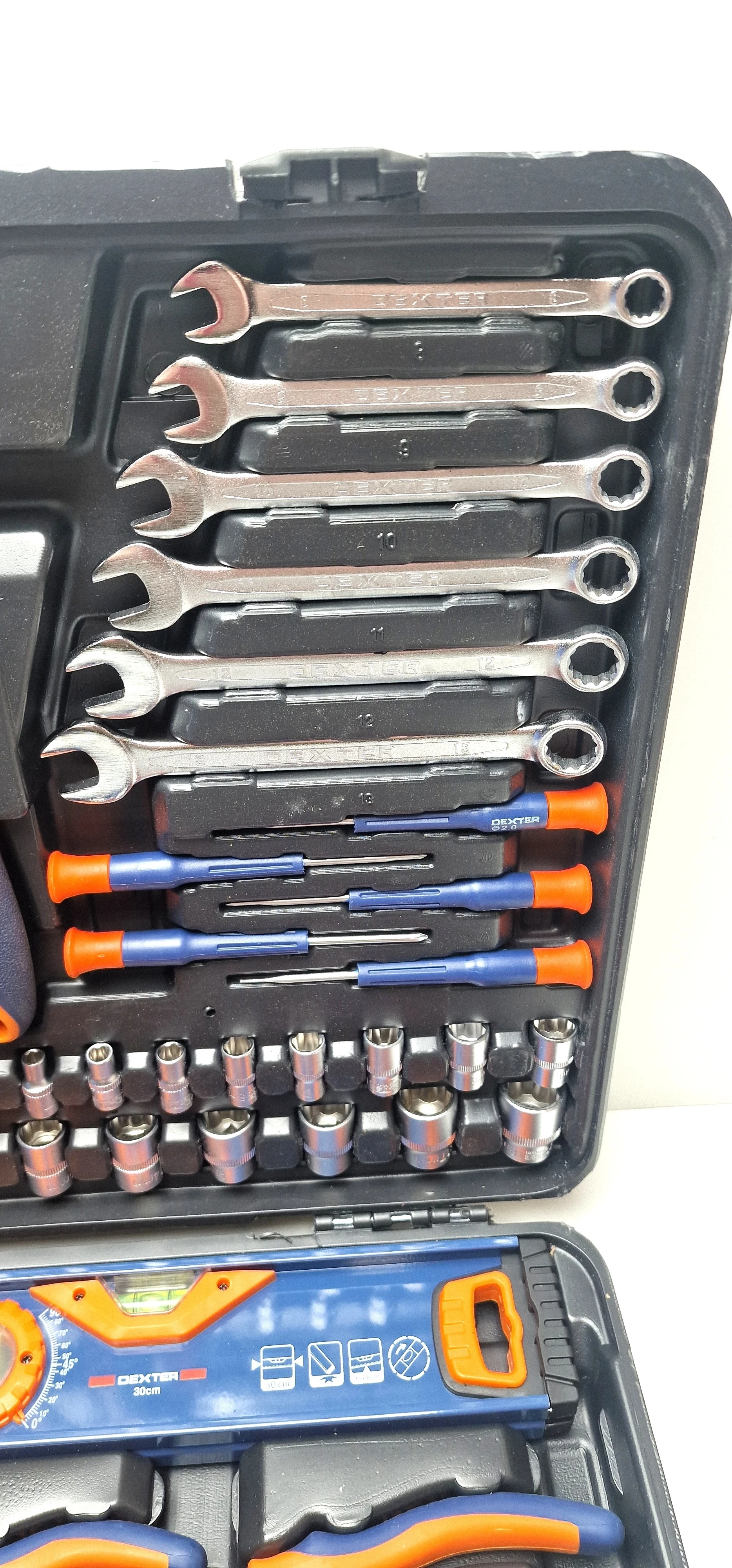 zestaw-narzedzi-dexter-45852261-stan-uzywany