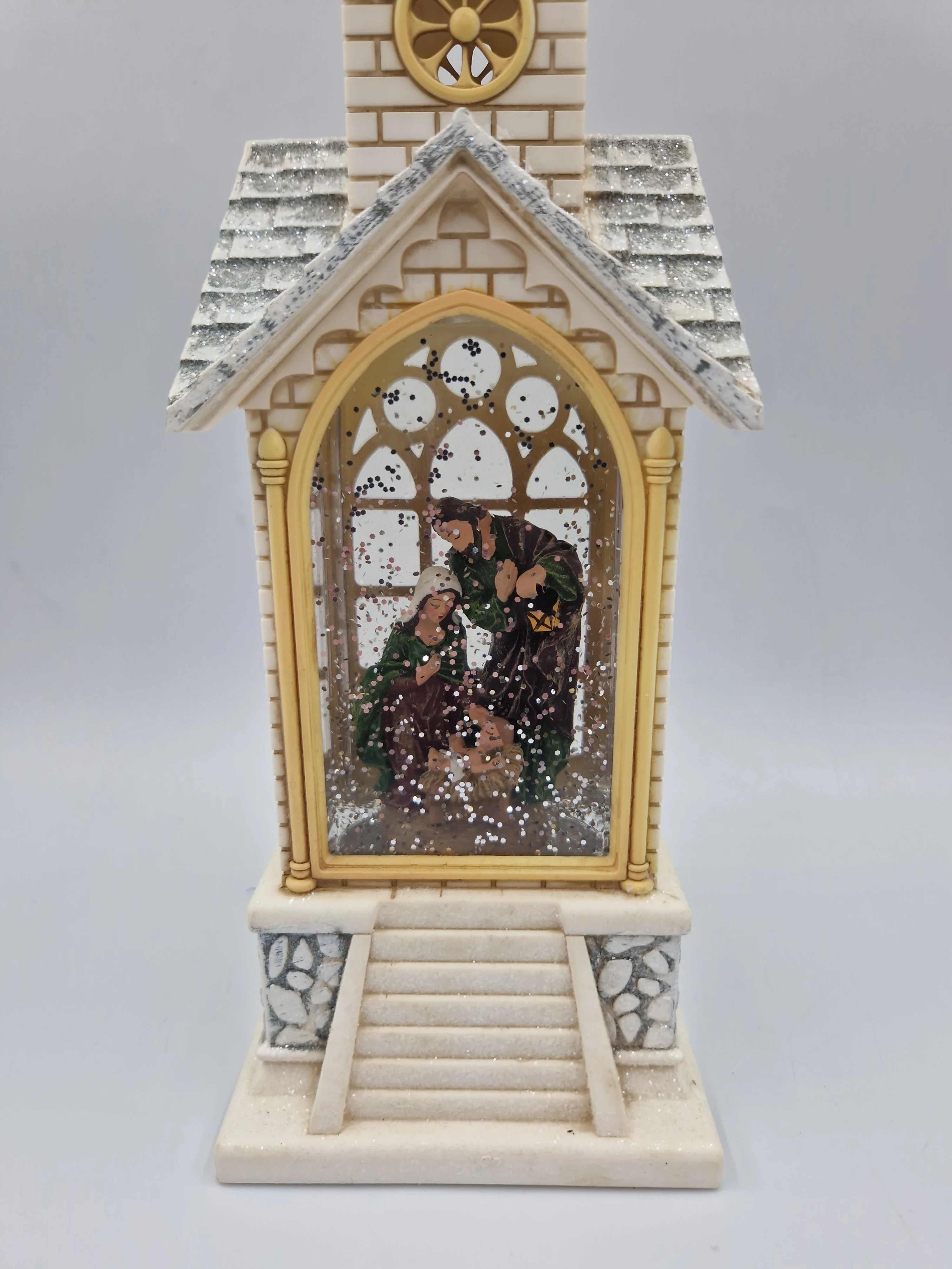 szopka-bozonarodzeniowa-led-swiecaca-grajaca-kolede-efekt-sniegu-pl-jozefa-pilsudskiego-92-gniezno