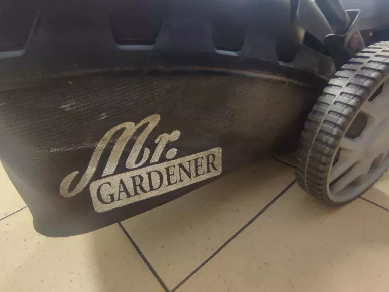 KOSIARKA Z NAPĘDEM MR. GARDENER HW D 40 46 T 158CC