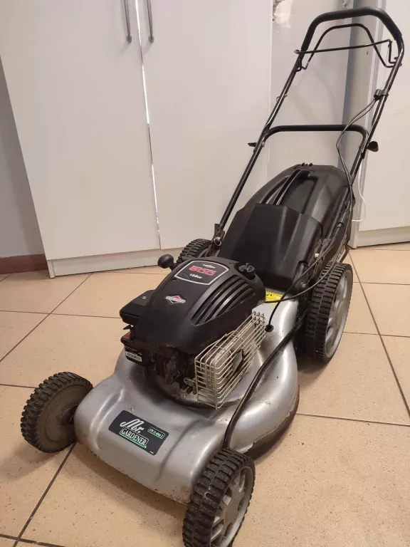 kosiarka-z-napedem-mr-gardener-hw-d-40-46-t-158cc-mickiewicza-12f-sj-morag