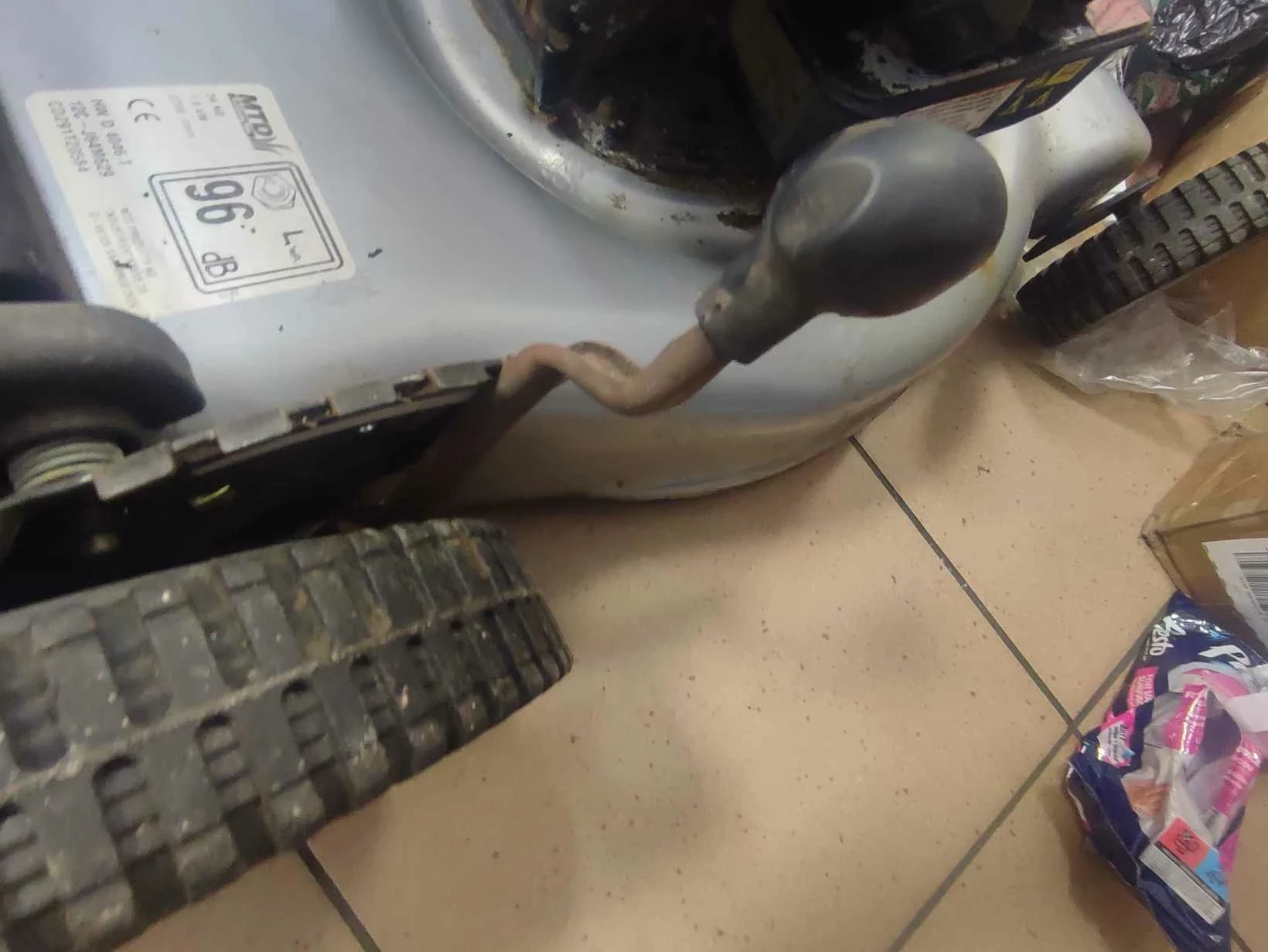 kosiarka-z-napedem-mr-gardener-hw-d-40-46-t-158cc-kod-producenta-1131