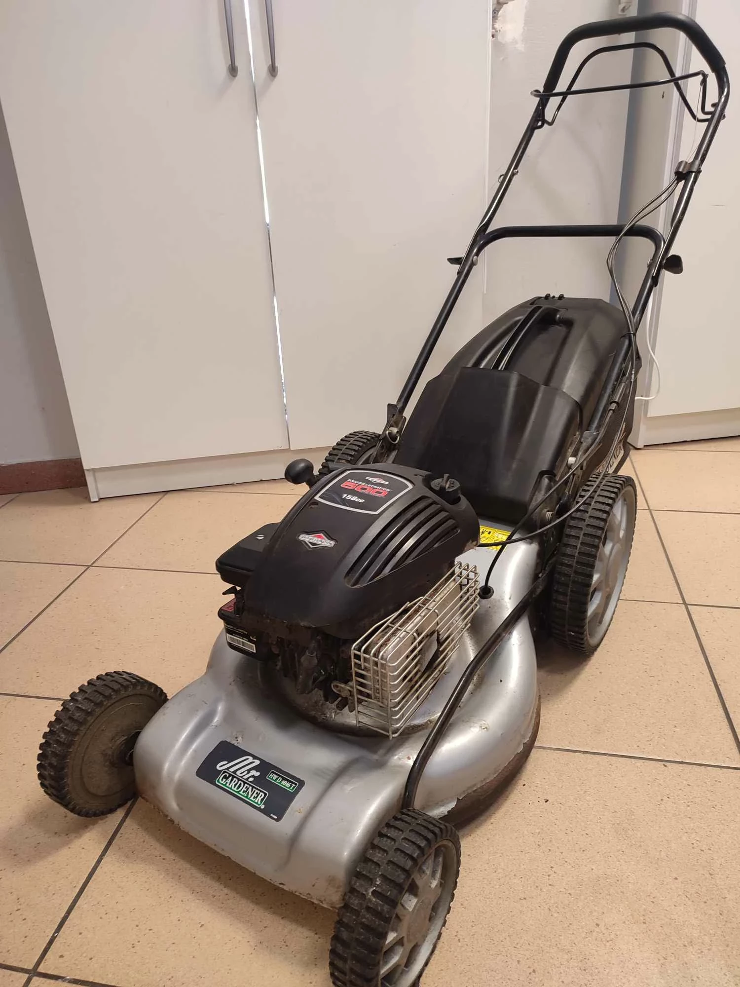 kosiarka-z-napedem-mr-gardener-hw-d-40-46-t-158cc-mickiewicza-12f-sj-morag