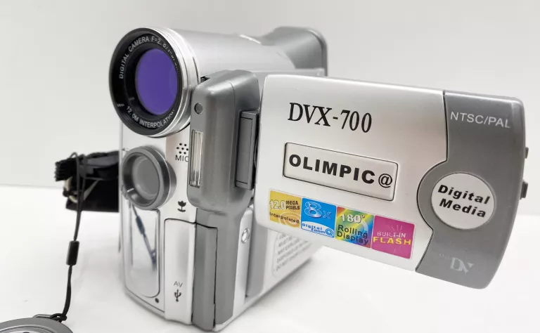 KAMERA OLIMPIC DVX-700 ZESTAW
