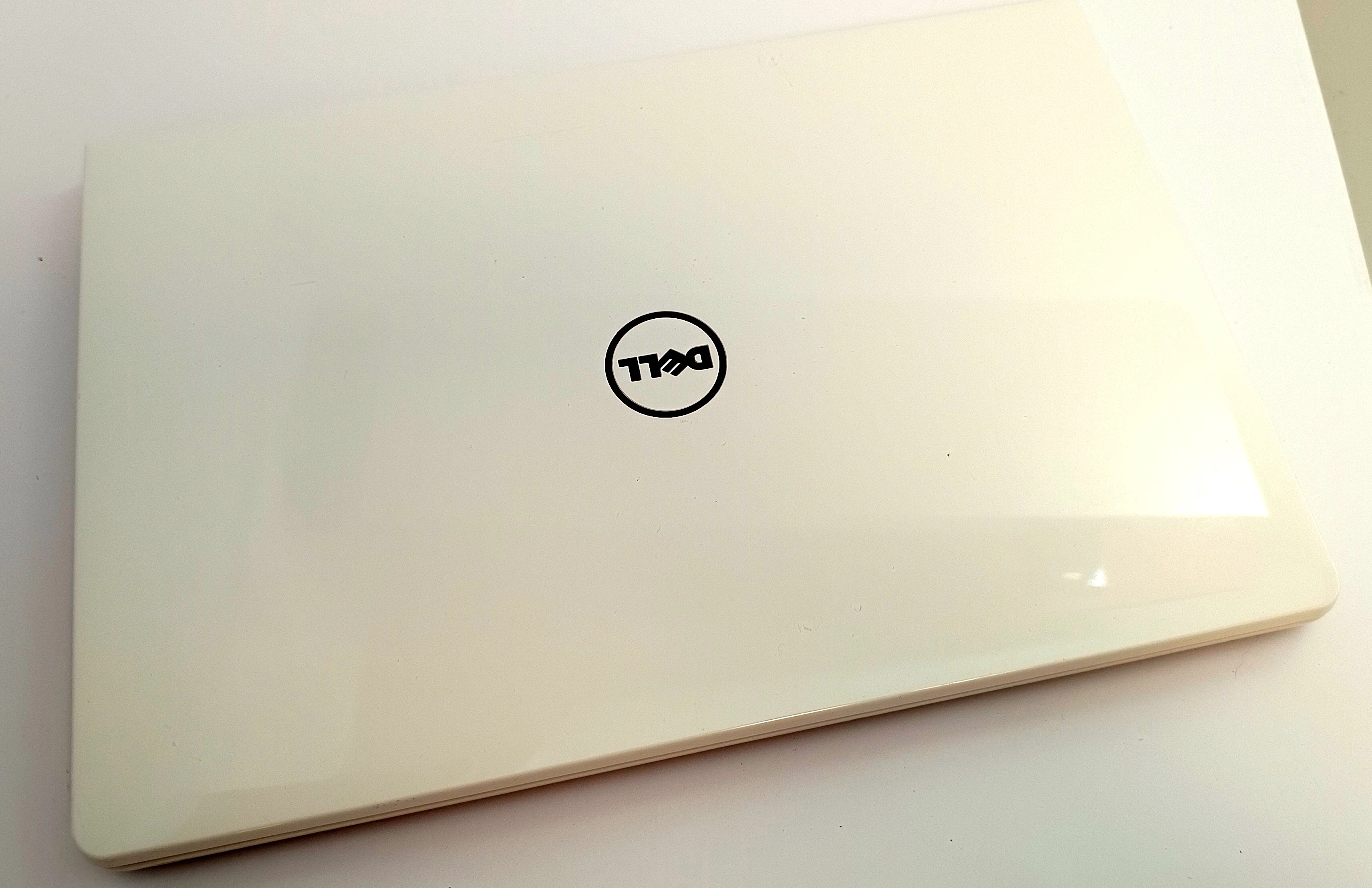 laptop-dell-156-i5-6200-8gb-500gb-w11-radeon-r5-seria-procesora-intel-core-i5