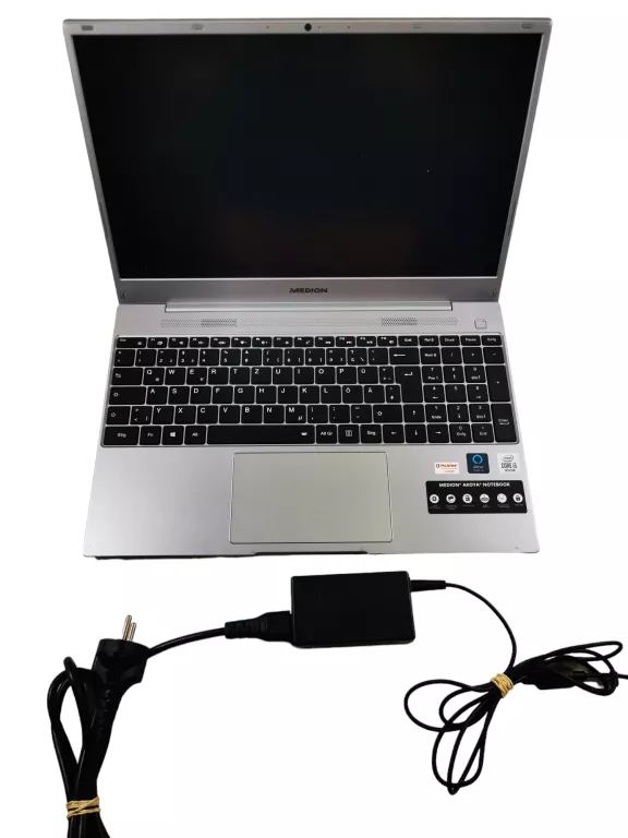LAPTOP MEDION AKOYA MD63690 8/256GB IINTEL I5