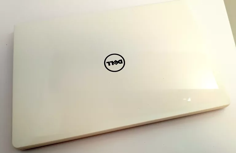 laptop-dell-156-i5-6200-8gb-500gb-w11-radeon-r5-seria-procesora-intel-core-i5