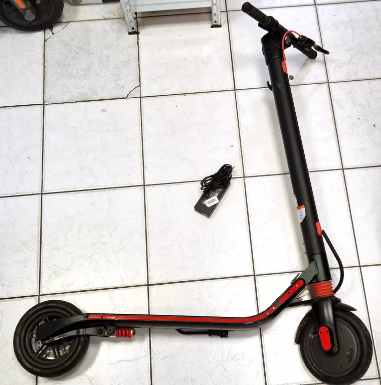 HULAJNOGA ELEKTRYCZNA SPOKEY FENIX AMORTYZOWANA