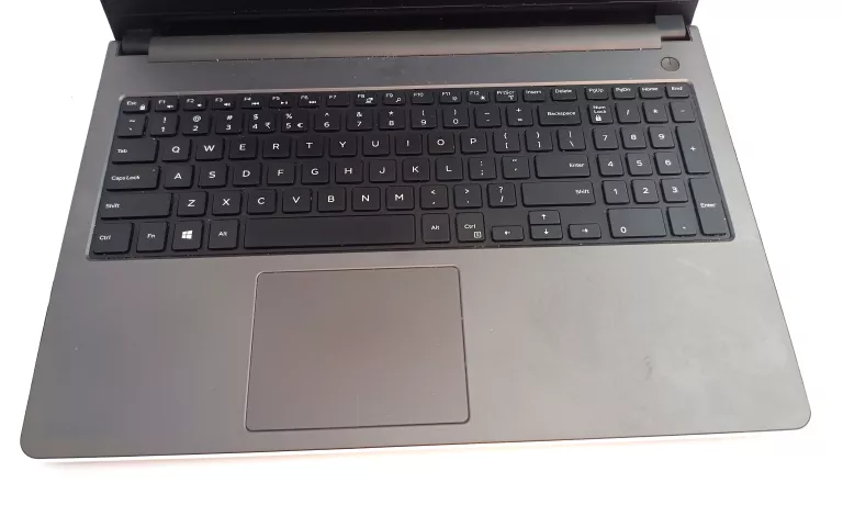 laptop-dell-156-i5-6200-8gb-500gb-w11-radeon-r5-przekatna-ekranu-156