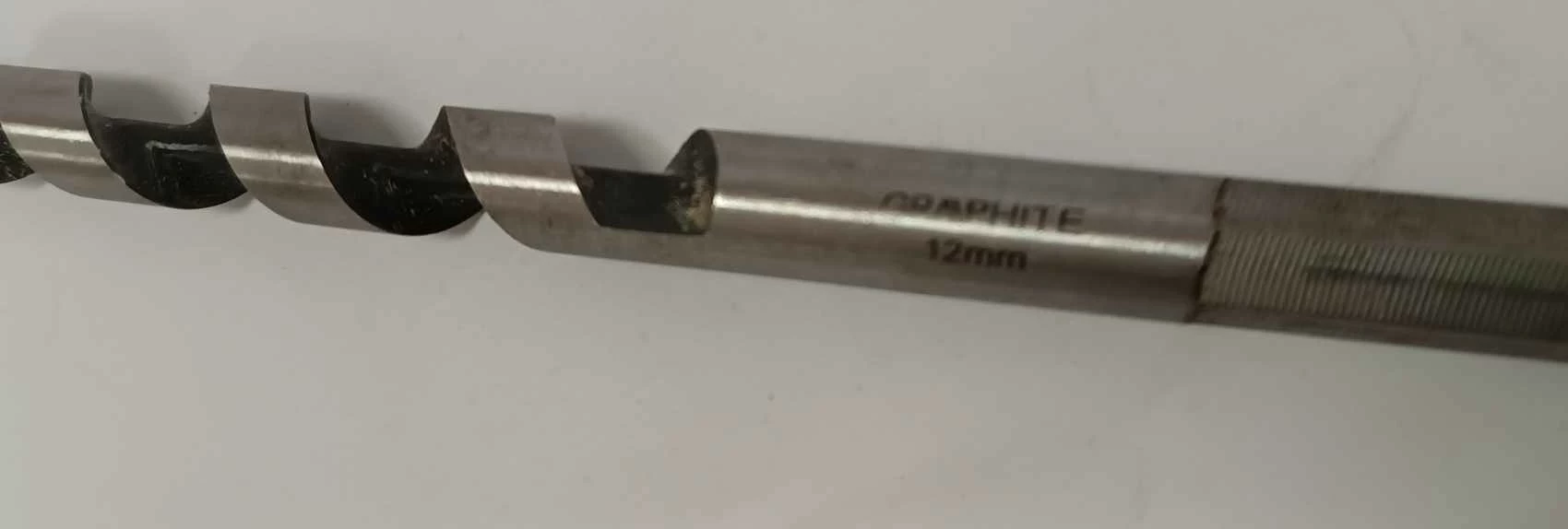wiertlo-graphite-do-drewna-12mm-typ-mocowania-szesciokatny