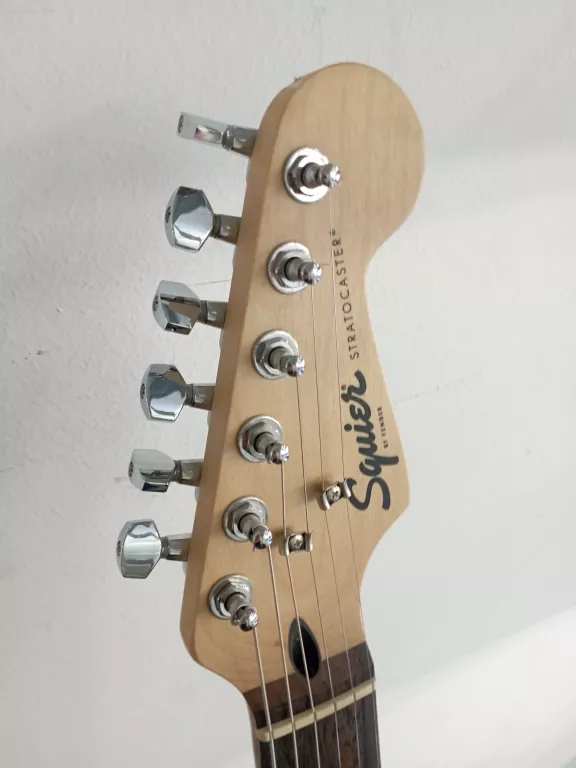 gitara-elektryczna-squier-stratocaster-made-in-indonesia-product-id