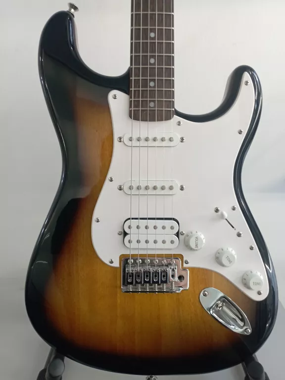 gitara-elektryczna-squier-stratocaster-made-in-indonesia-marka-squier