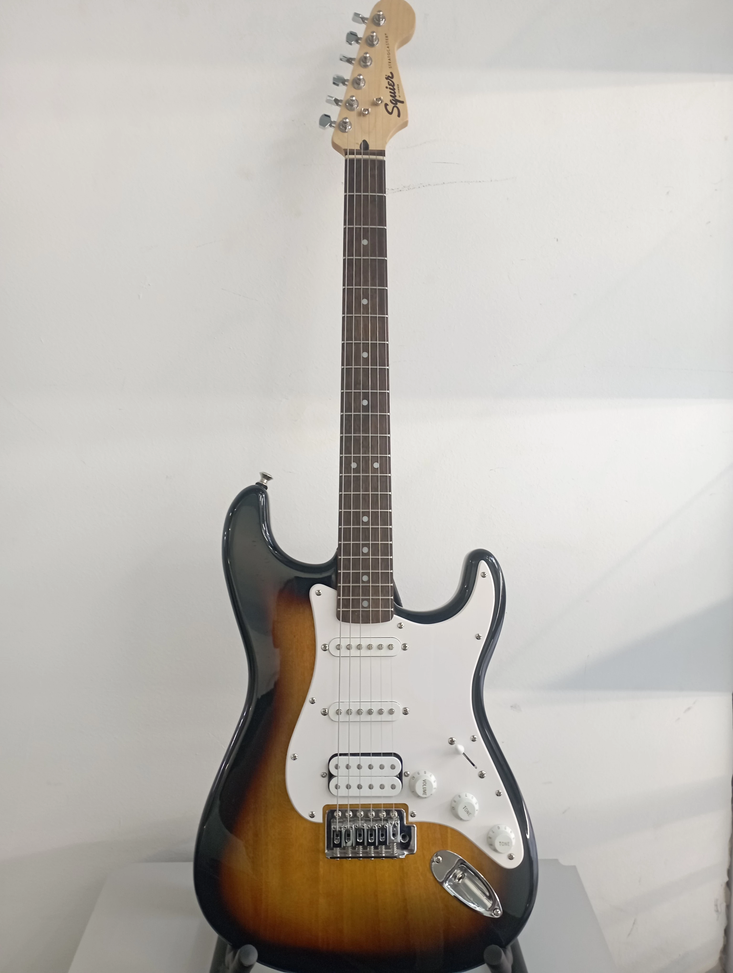gitara-elektryczna-squier-stratocaster-made-in-indonesia-polwiejska-13-poznan-ska-x