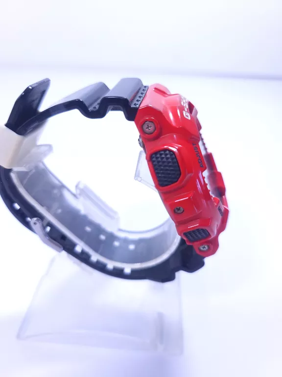 ZEGAREK CASIO G-SHOCK GA-110RD