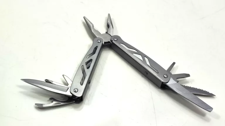 MULTITOOL, NARZĘDZIE WIELOFUNKCYJNE