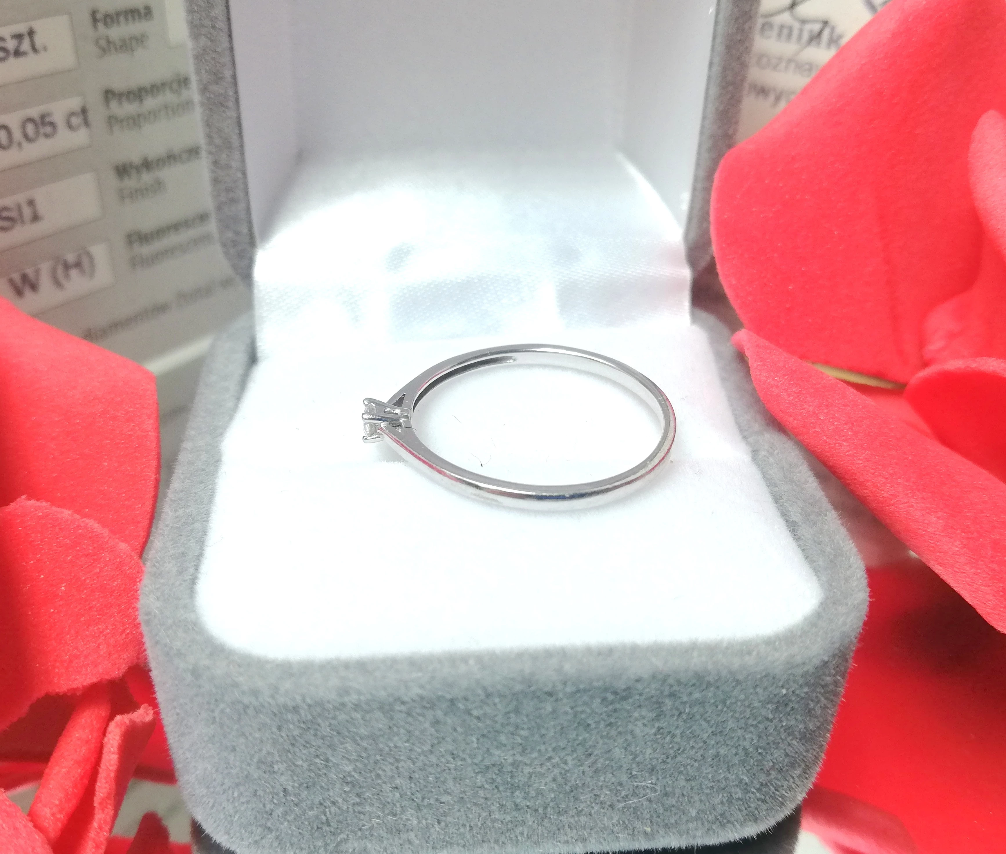 zloty-pierscionek-zareczynowy-z-brylantem-bzloto-112gr-585-r145-rozmiarsrednica-wew-mm-372-15