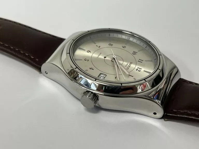 ZEGAREK SWATCH YIS400