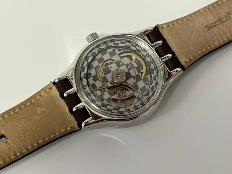 ZEGAREK SWATCH YIS400