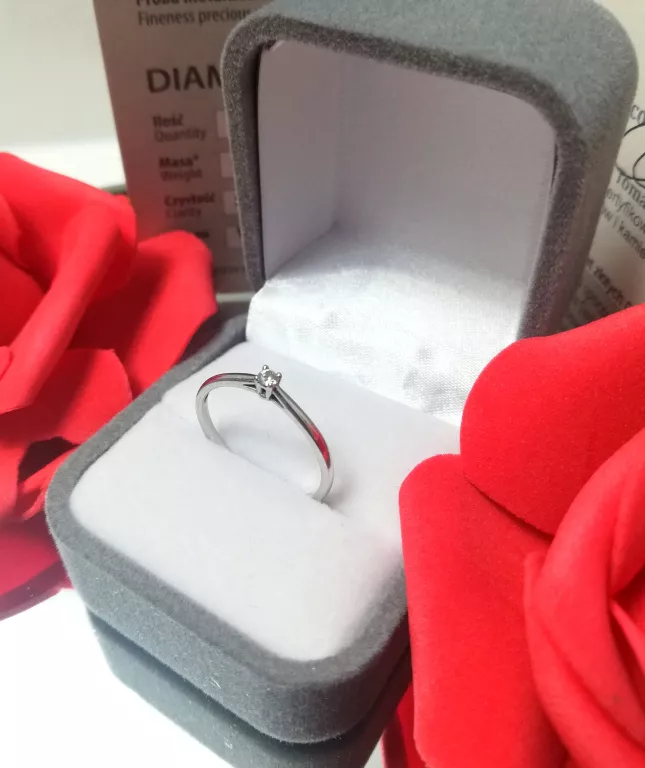 zloty-pierscionek-zareczynowy-z-brylantem-bzloto-112gr-585-r145-ean-gtin-5903772003260