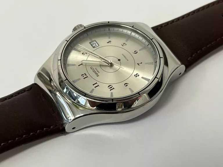 ZEGAREK SWATCH YIS400