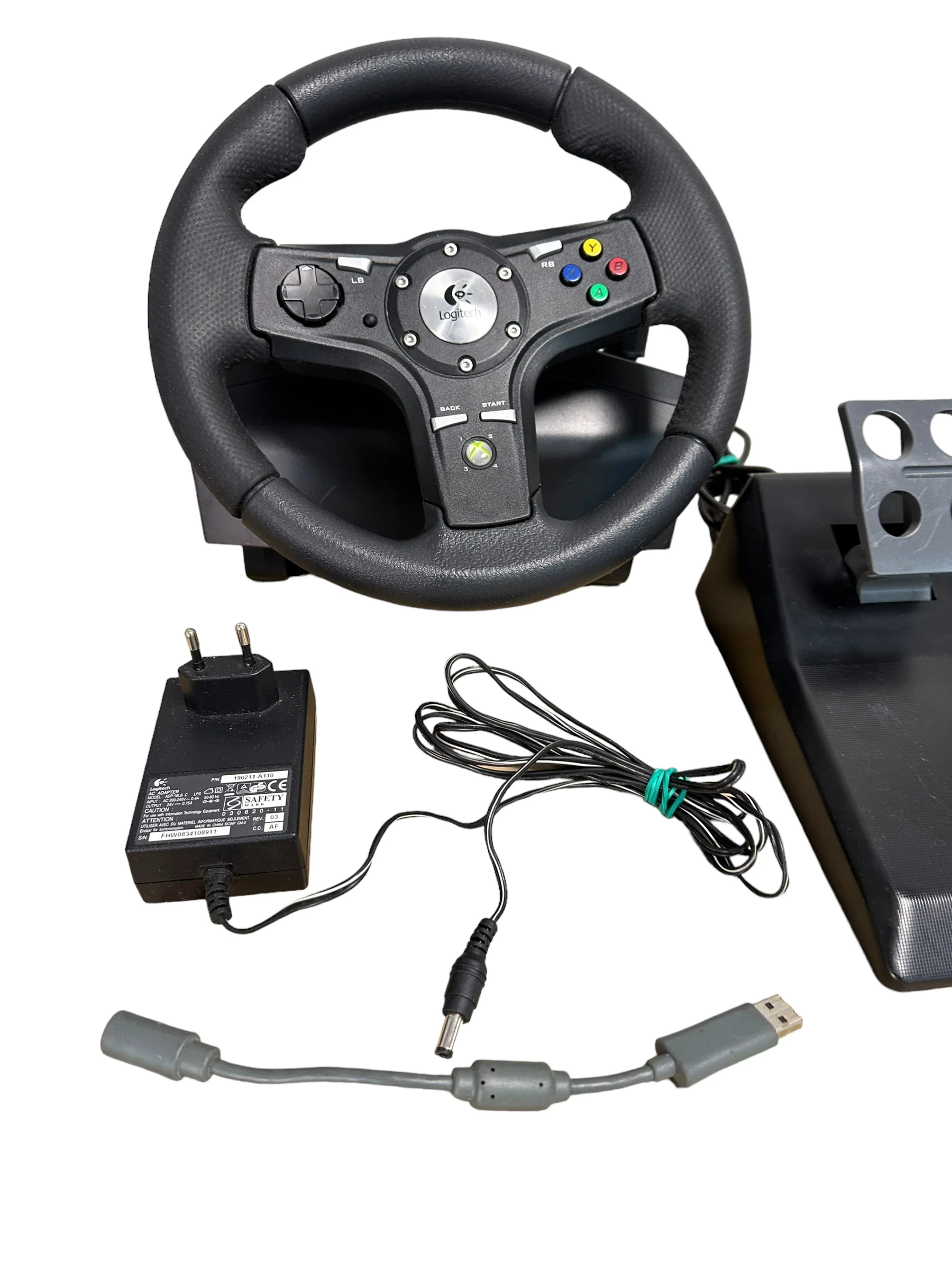 kierownica-logitech-xbox-opis-dworcowa-28-zielona-gora