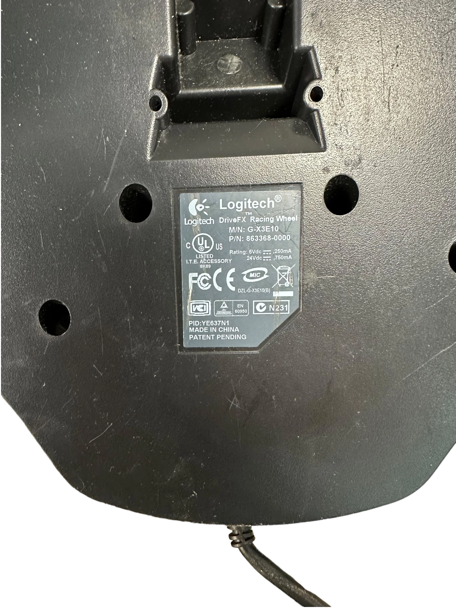 kierownica-logitech-xbox-opis-product-id-569f3750-a371-4b2e-9835-40d00acd2df9