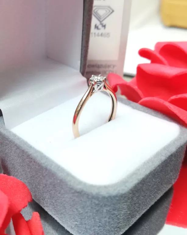 zloty-pierscionek-rozowe-zloto-z-brylantem-375122-rodzaj-2205-16