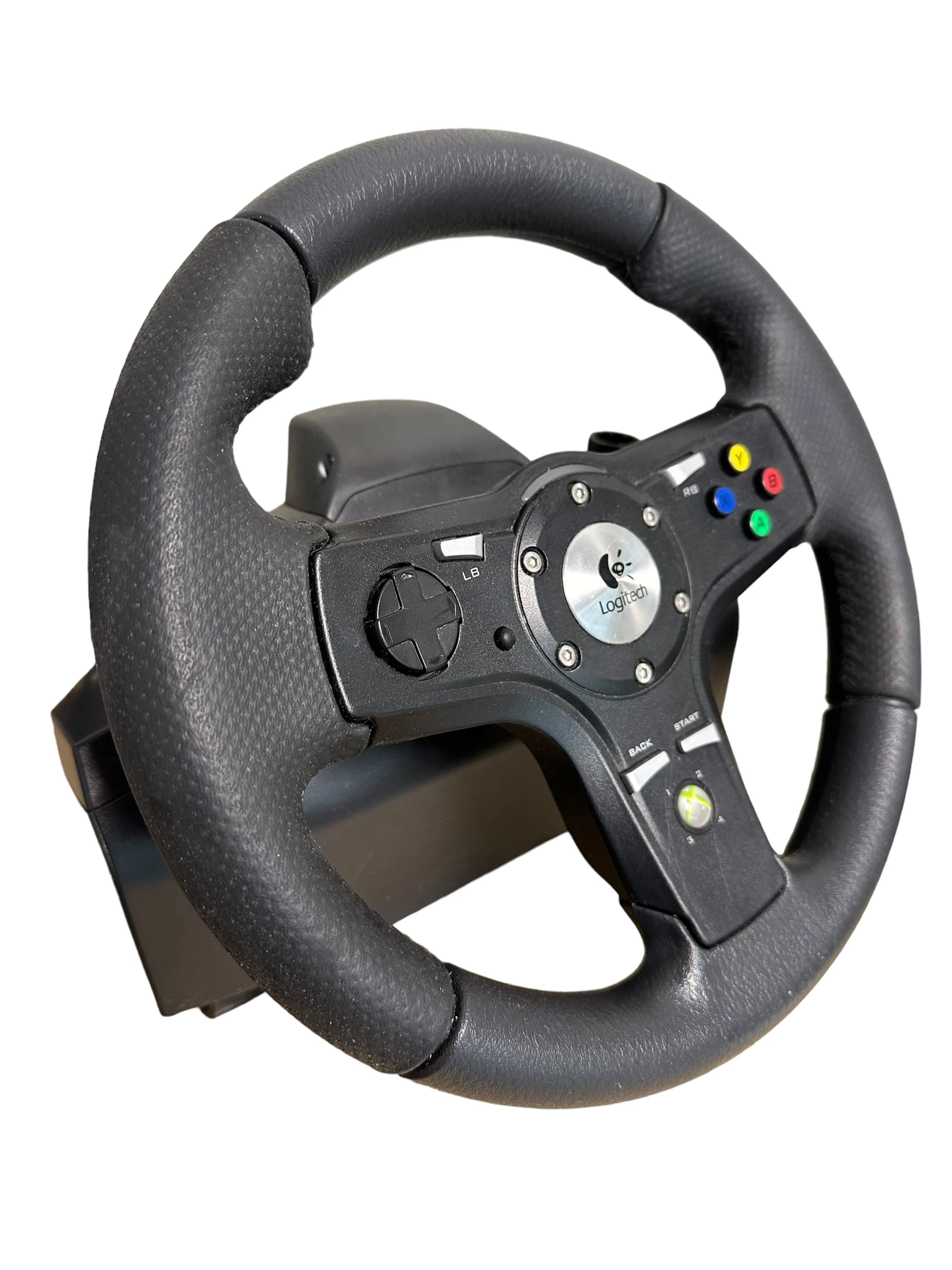 kierownica-logitech-xbox-opis-marka-210690-243502