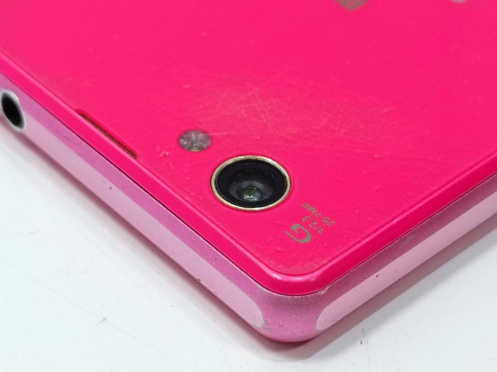 sony-xperia-z1-compact-d5503-kolor-czerwony