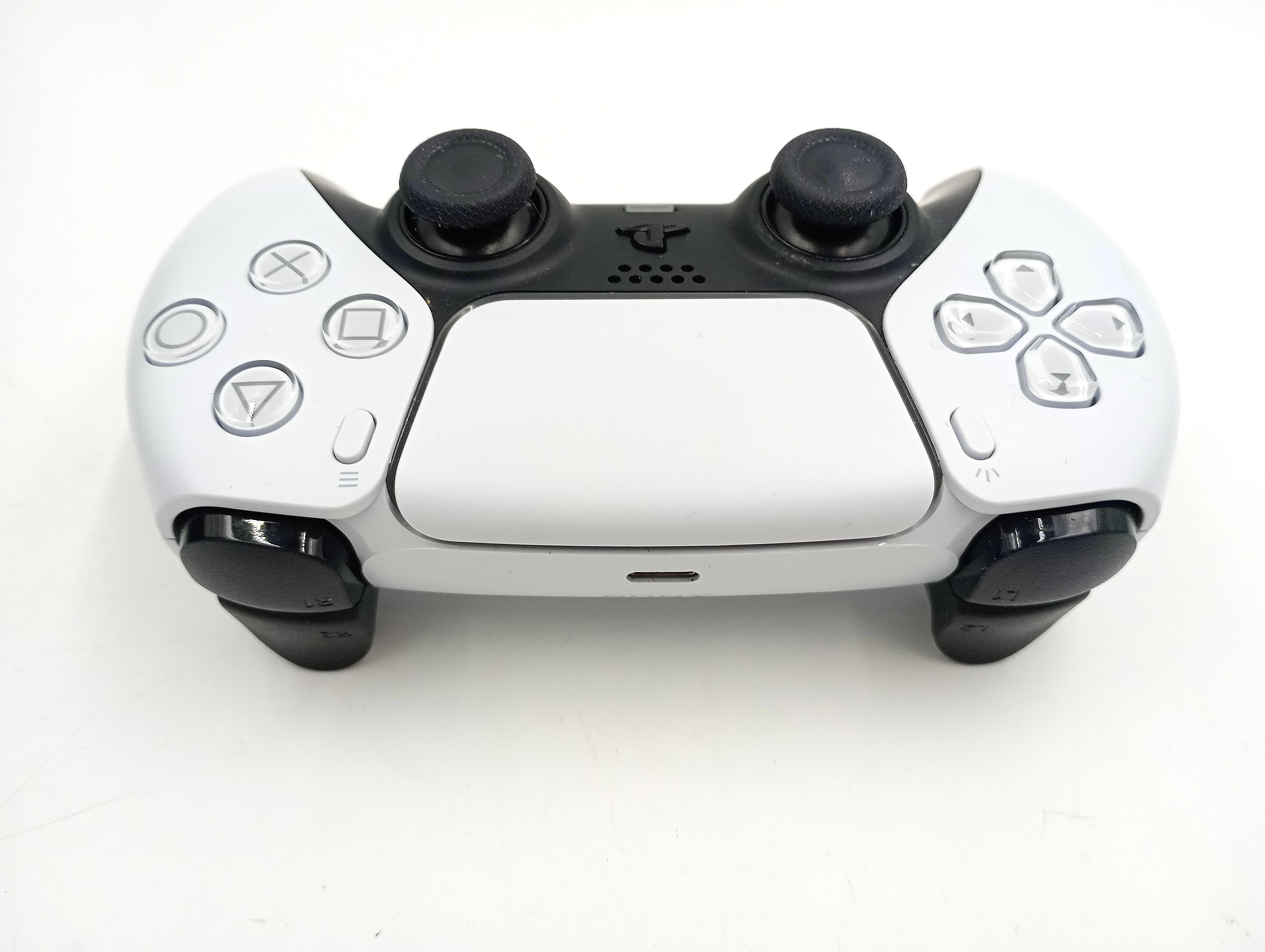 konsola-ps5-500gb-padokazja-i-armii-wojska-polskiego-10e-kolobrzeg