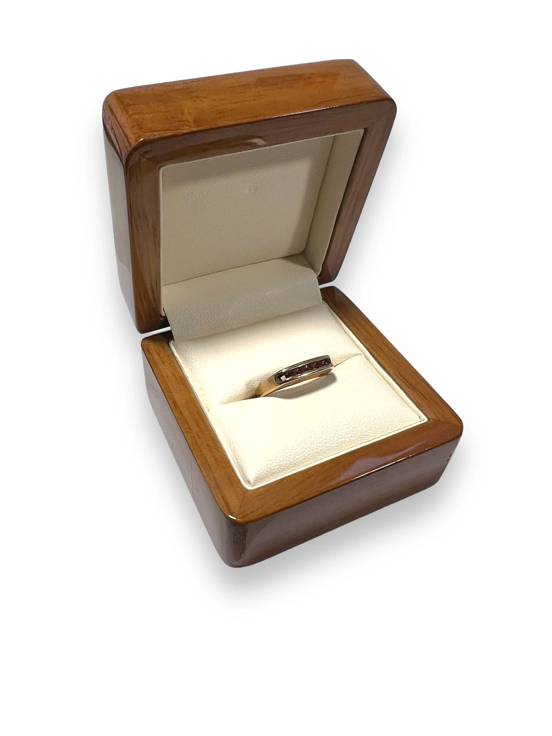 zloty-pierscionek-z-czerwona-cyrkonia-208g585r10-ean-gtin-5902405310096