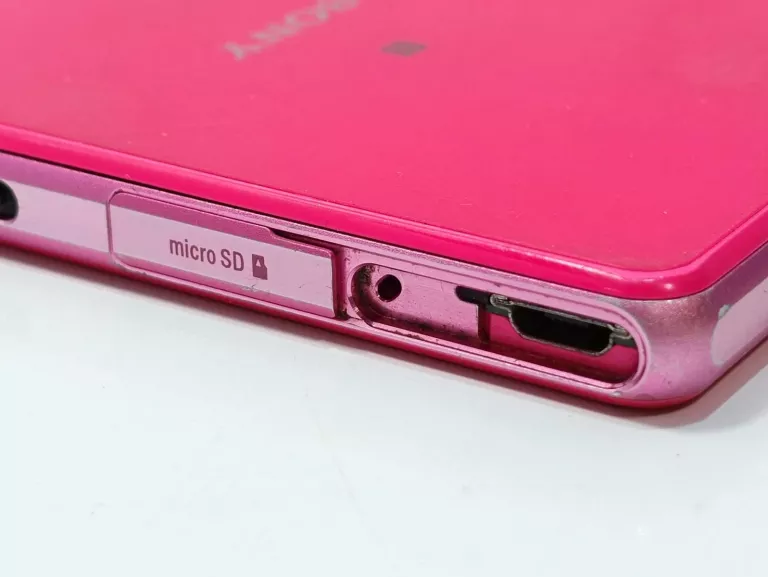 sony-xperia-z1-compact-d5503-wbudowana-pamiec-16-gb