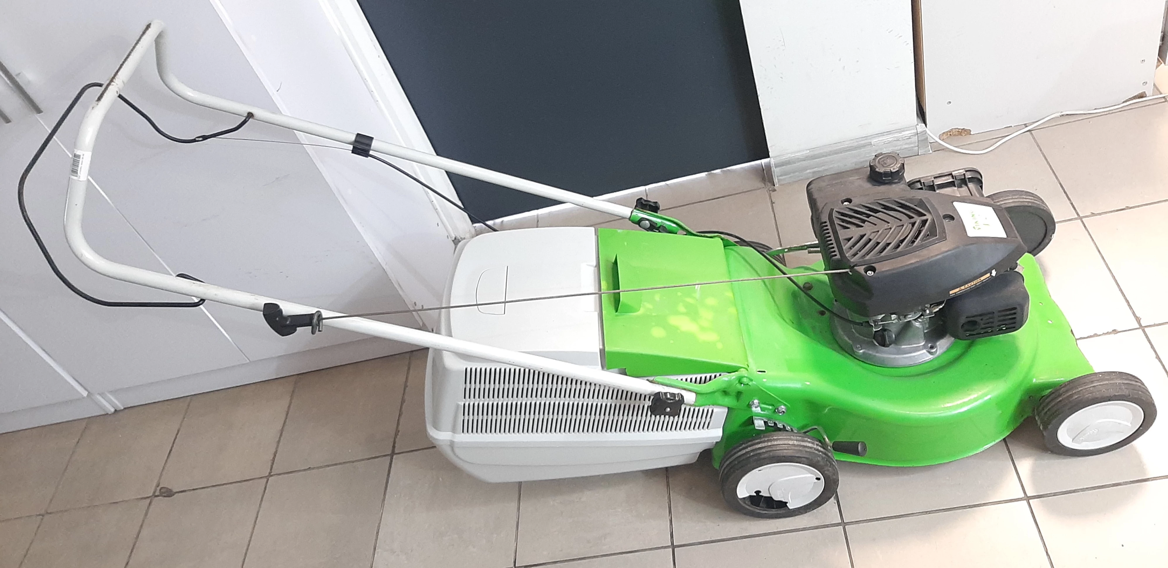 kosiarka-spalinowa-viking-mb-248-ean-gtin-4030293093157