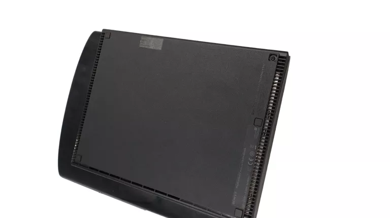 KONSOLA PLAYSTATION 3 + PAD ZAMIENNIK I GRA