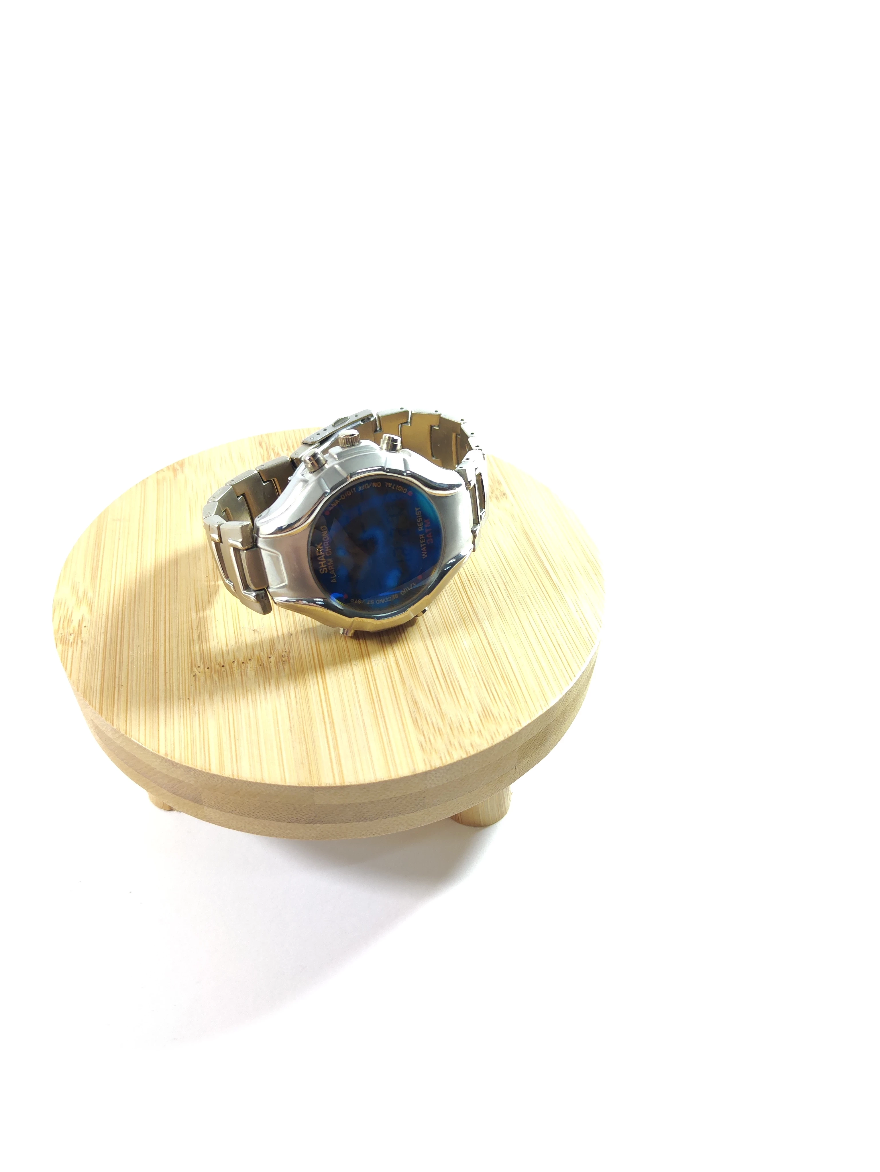 zegarek-meski-shark-stan-uzywany